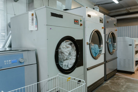 Portable Dryer vs Traditional Dryer: Which One Is Better for Travel and Small Homes?