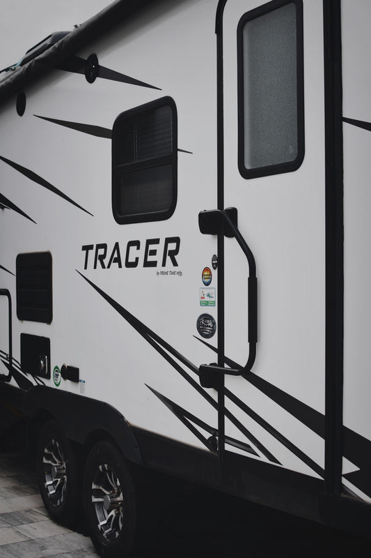 RV Towing Connection Checklist: Chains, 7-Way Plug and Pre-Trip Setup